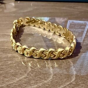 Chic Gold-Tone Link Bracelet